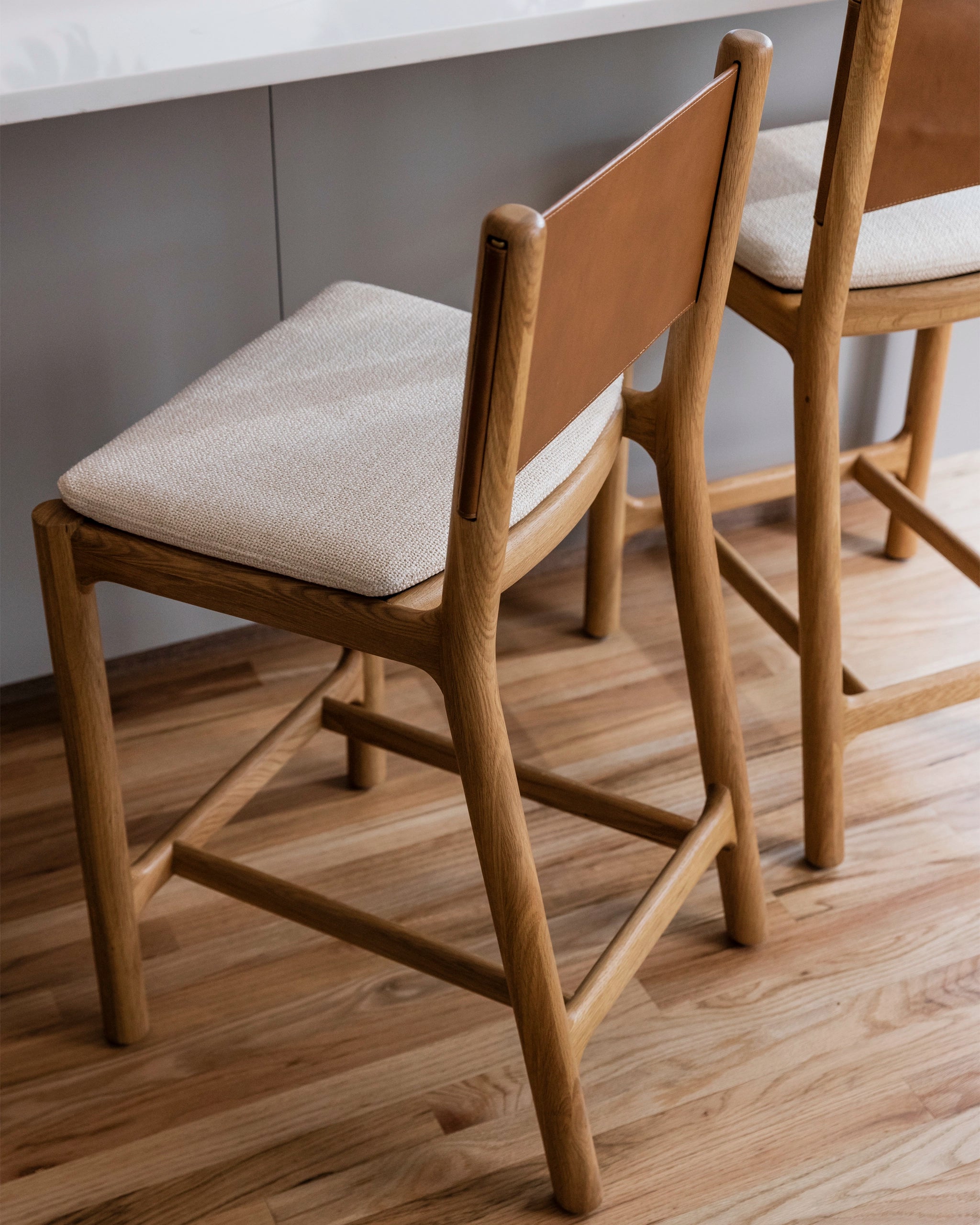 White Oak Frame / Oat Woven Seat