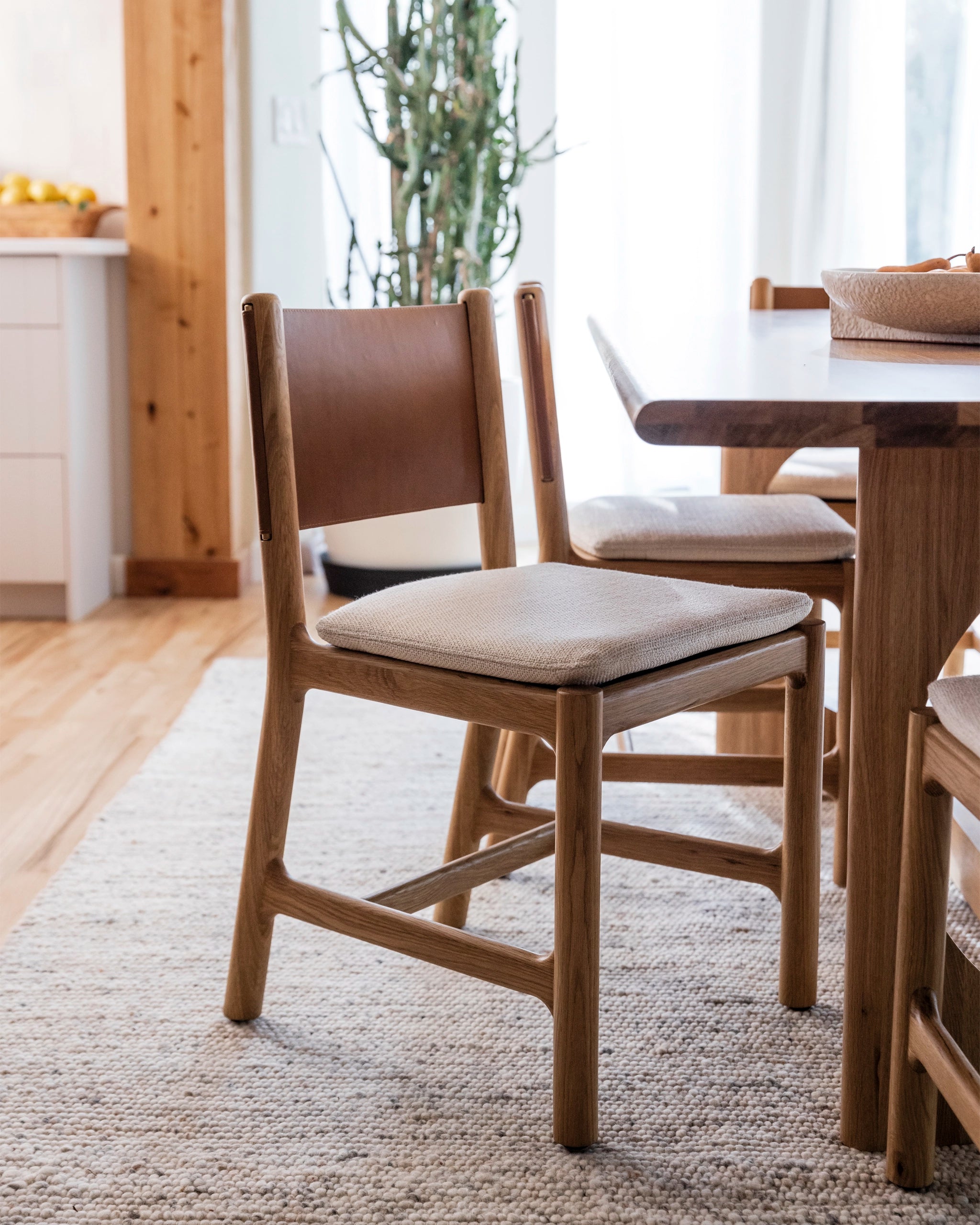 White Oak Frame / Oat Woven Seat